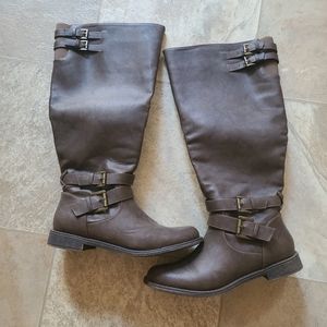 Justfab Brown boots size 10 wide calf